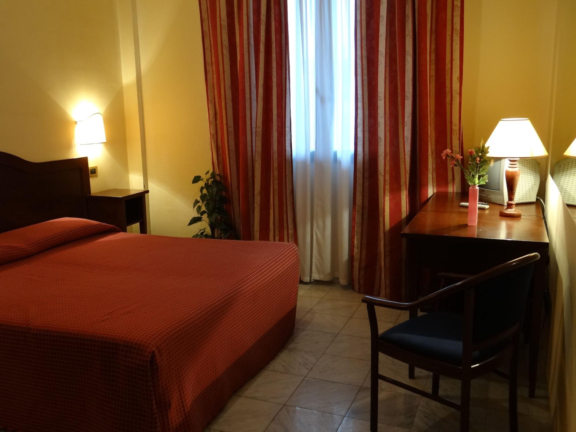 Hotel Albatros Calenzano Kültér fotó